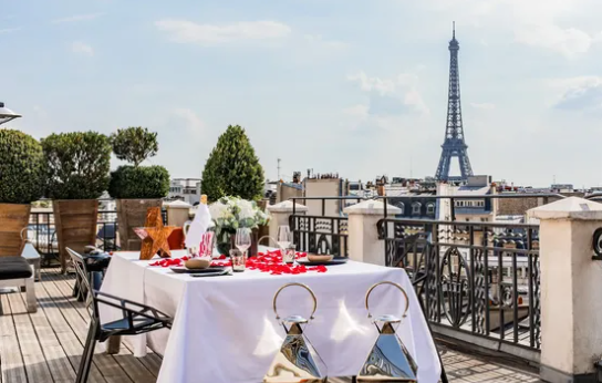 Marignan-Champs-Elysées